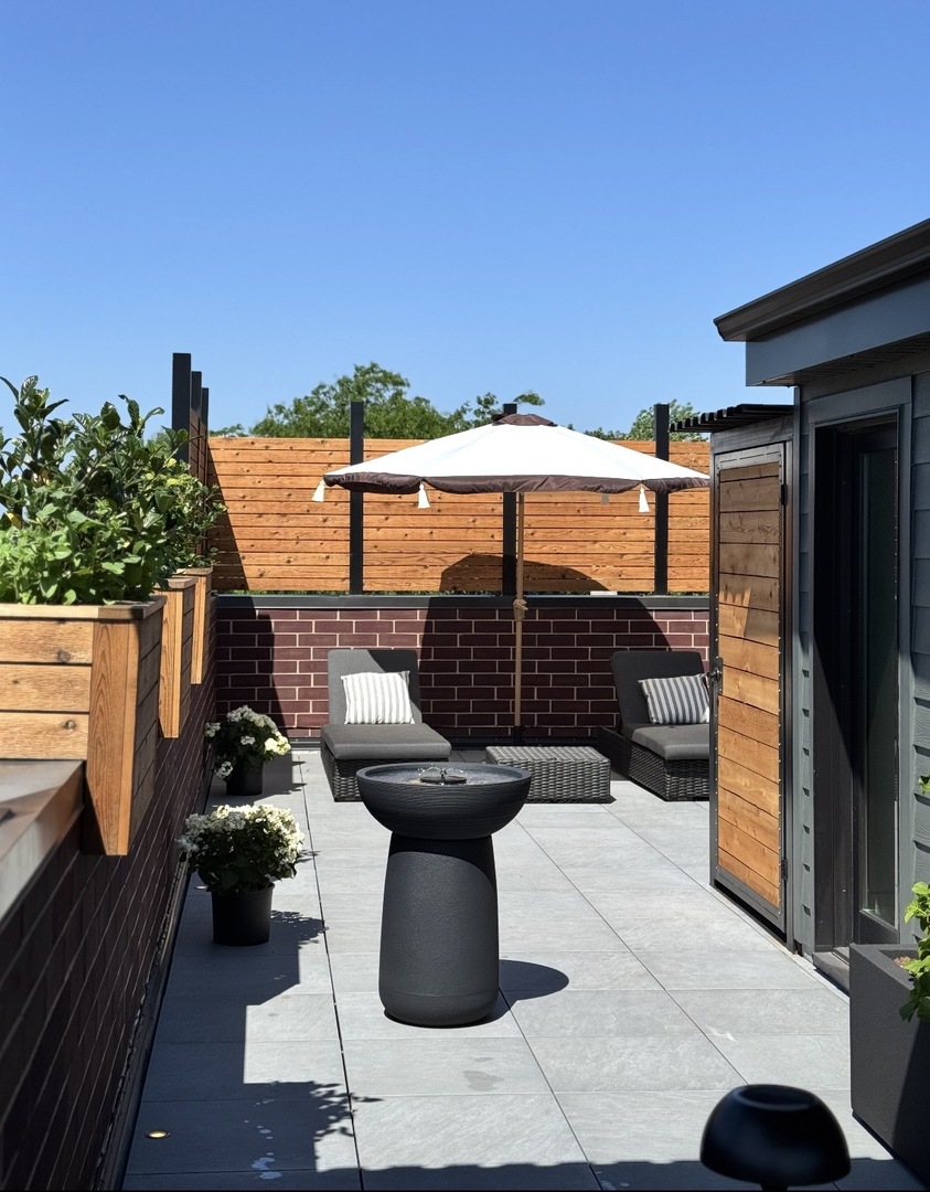 2650 N Racine Avenue #3, Chicago, IL 60614