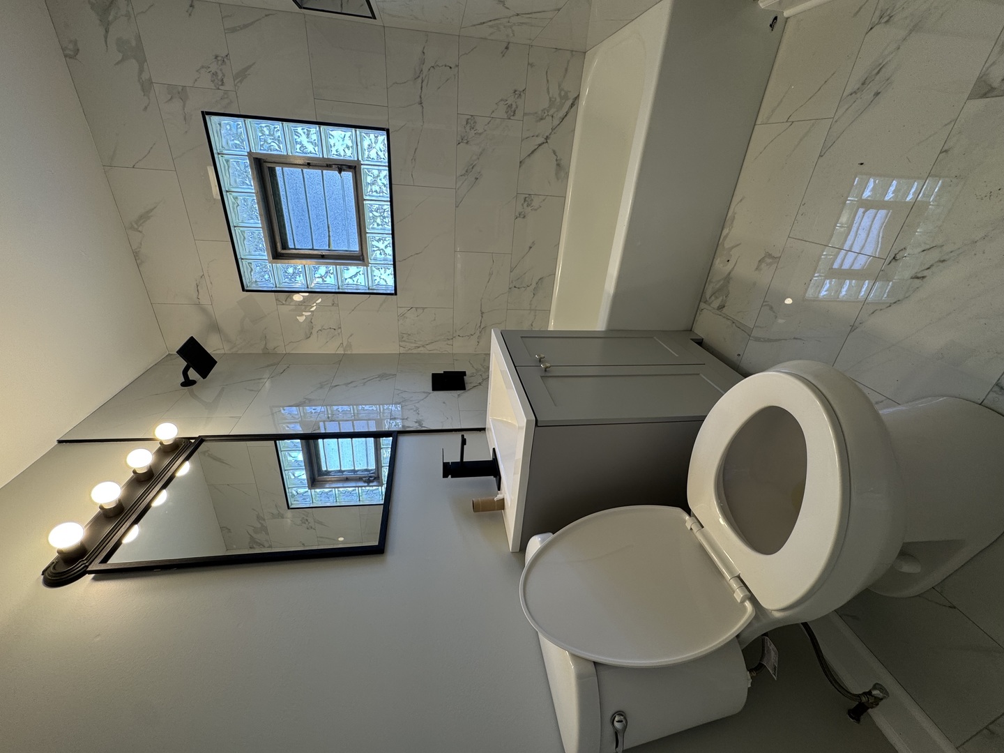 5735 W 80th Street, Burbank, IL 60459