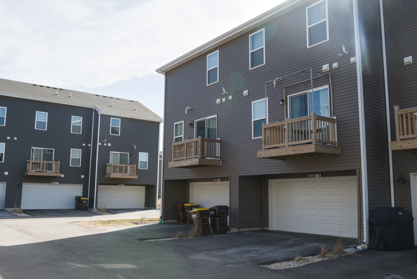 6561 Sassafras Way #E, Wonder Lake, IL 60097