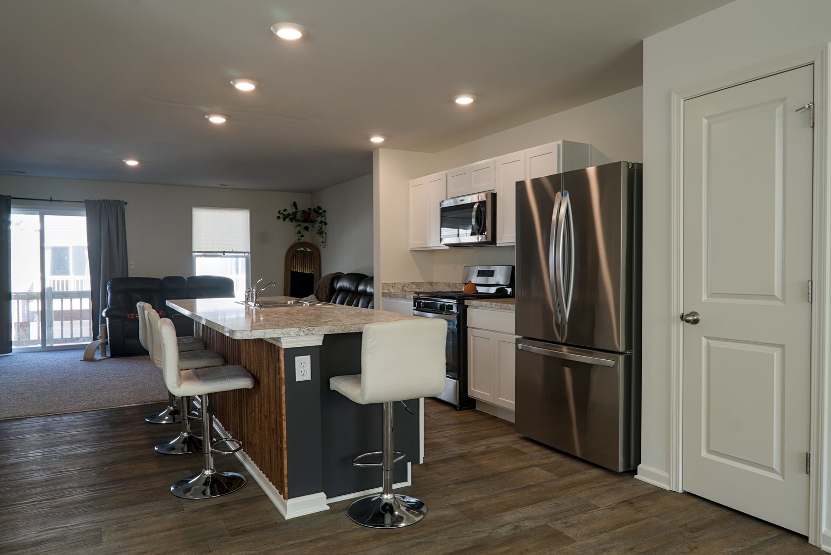 6561 Sassafras Way #E, Wonder Lake, IL 60097