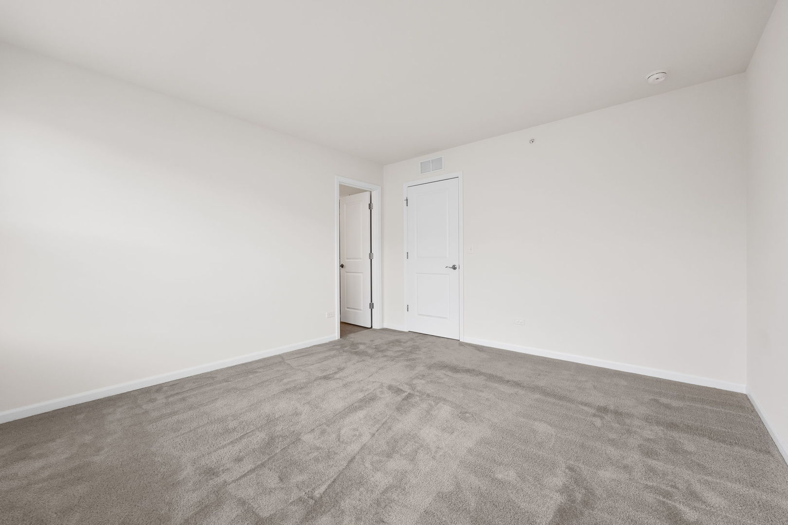 6310 Main Street, Woodridge, IL 60517