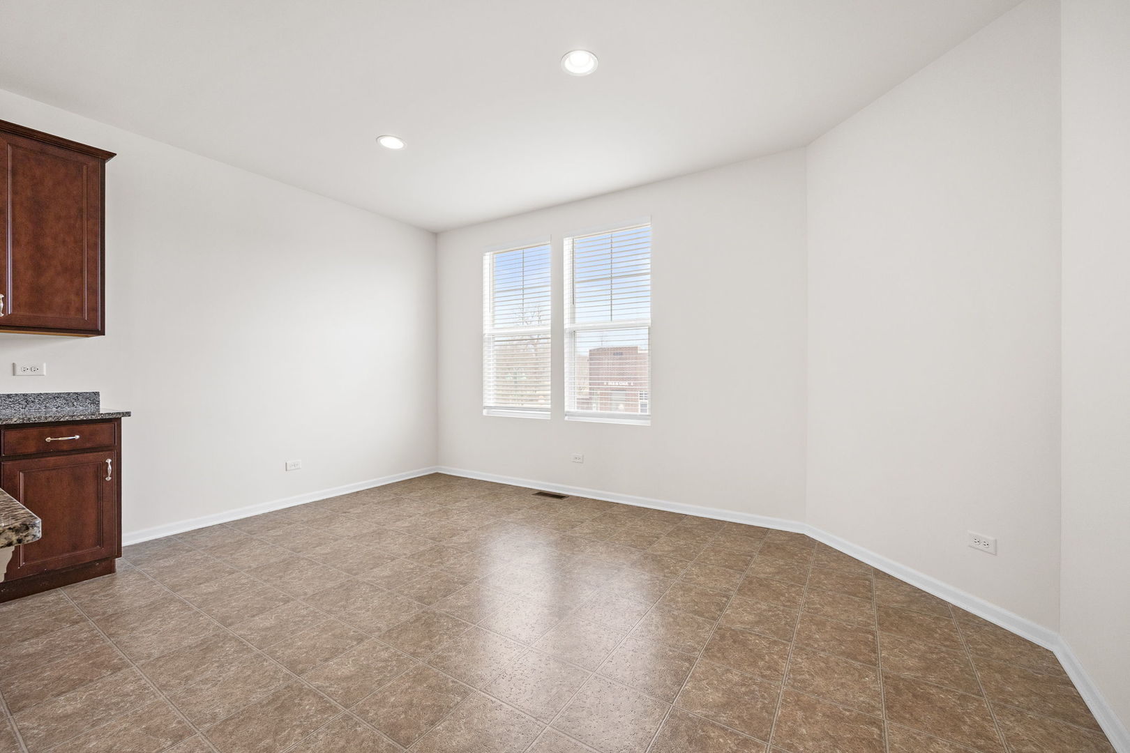 6310 Main Street, Woodridge, IL 60517