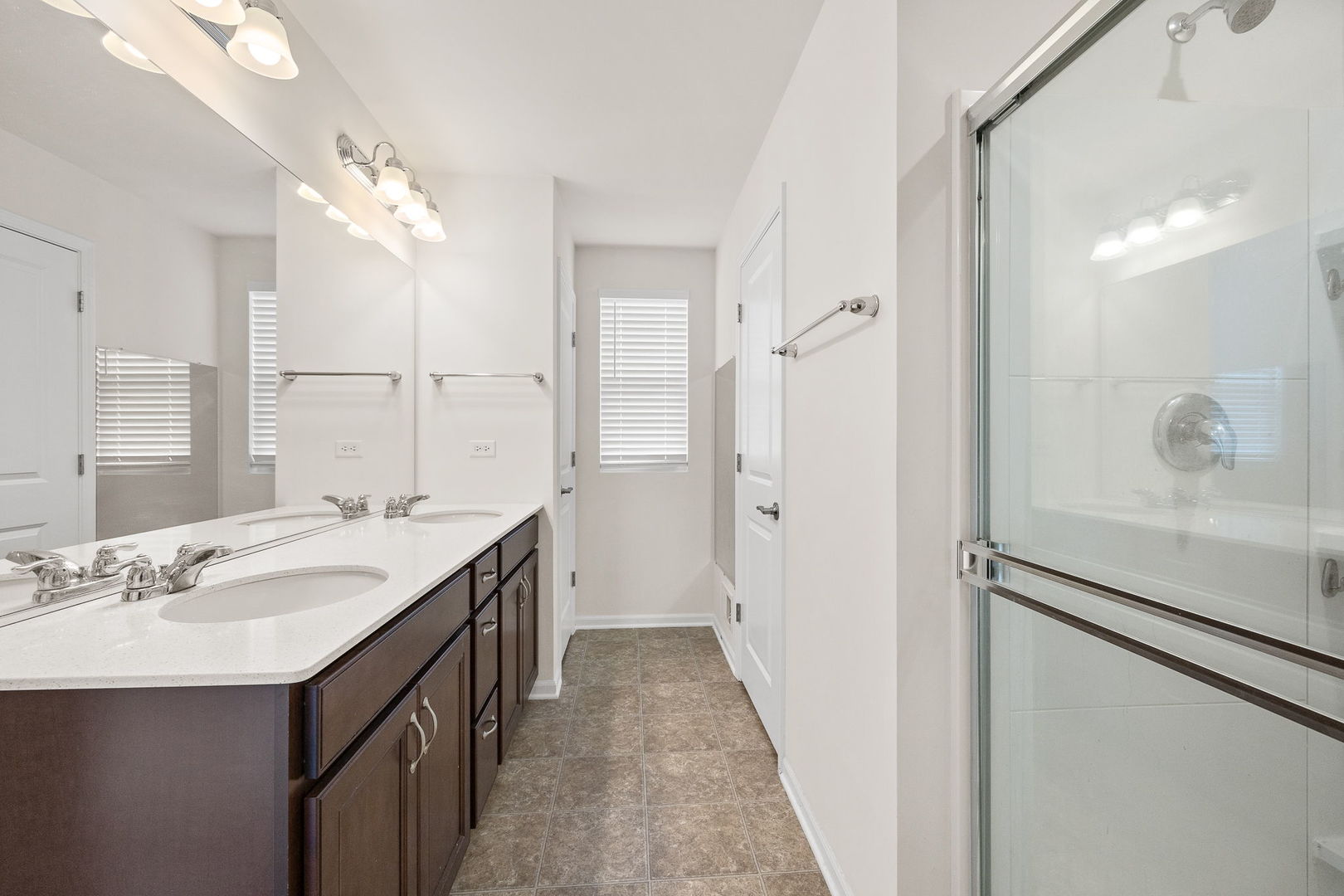 6310 Main Street, Woodridge, IL 60517