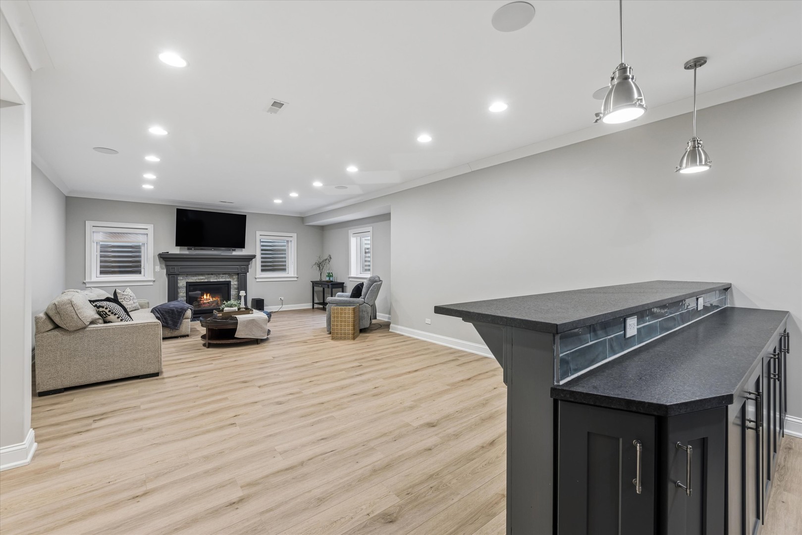 502 S Fairview Avenue, Elmhurst, IL 60126