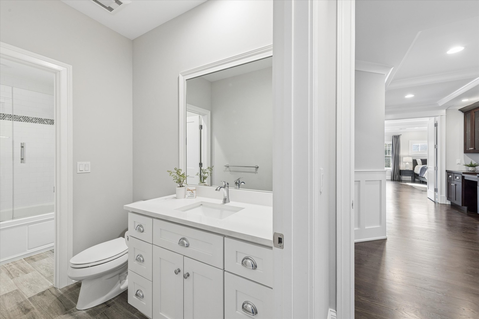 502 S Fairview Avenue, Elmhurst, IL 60126