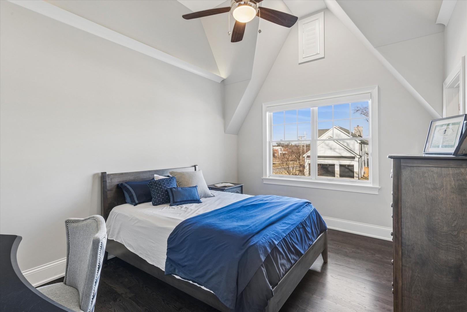 502 S Fairview Avenue, Elmhurst, IL 60126