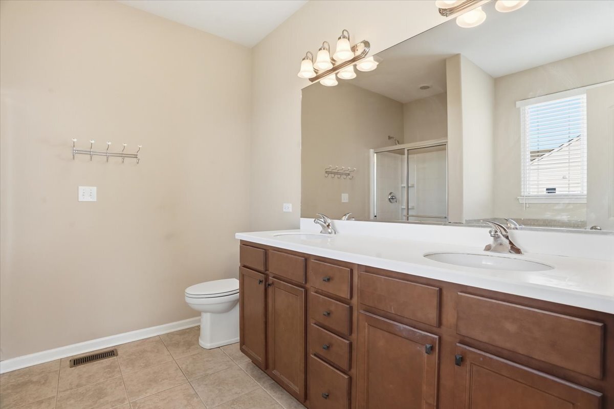 10709 Mallard Lane, Richmond, IL 60071