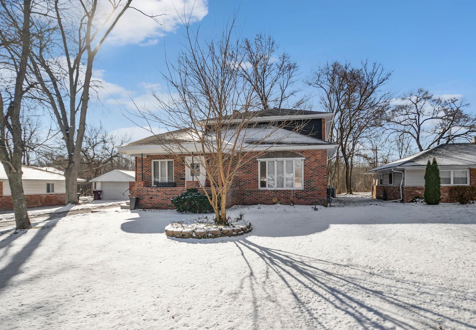 411 Suwanee Street, Park Forest, IL 60466