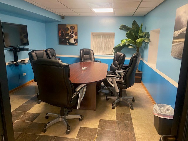 18216 Harwood Avenue, Homewood, IL 60430