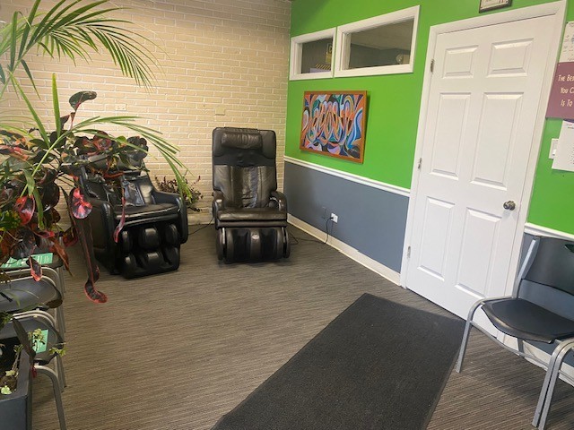 18216 Harwood Avenue, Homewood, IL 60430