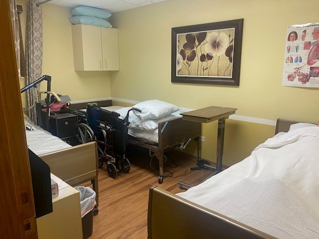 18216 Harwood Avenue, Homewood, IL 60430