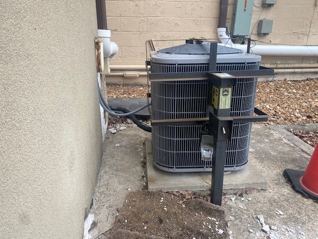 18216 Harwood Avenue, Homewood, IL 60430