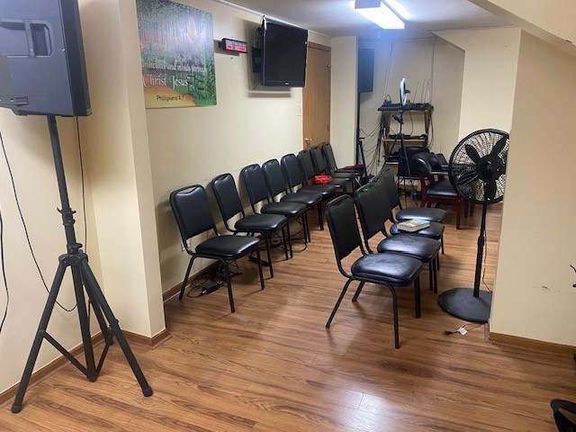 18216 Harwood Avenue, Homewood, IL 60430