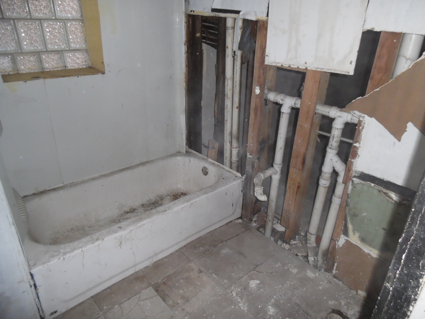 5027 W Huron Street, Chicago, IL 60644