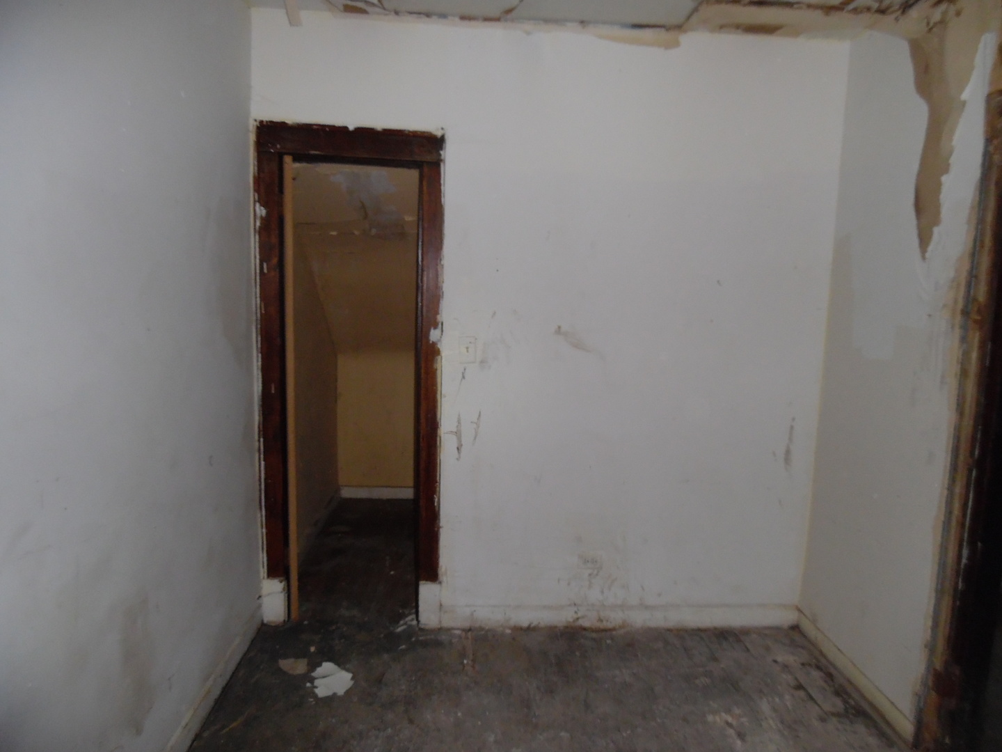 5027 W Huron Street, Chicago, IL 60644