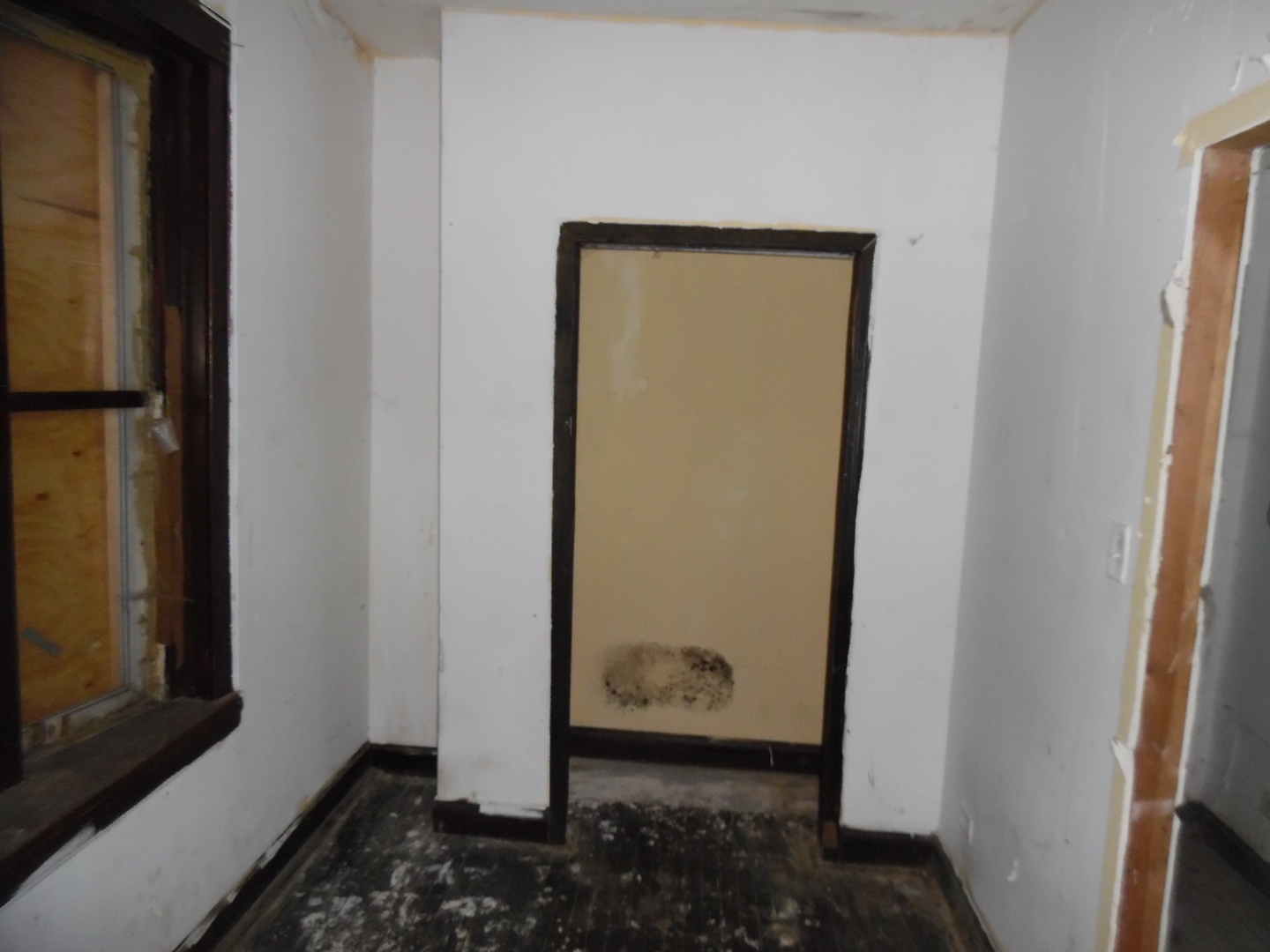 5027 W Huron Street, Chicago, IL 60644