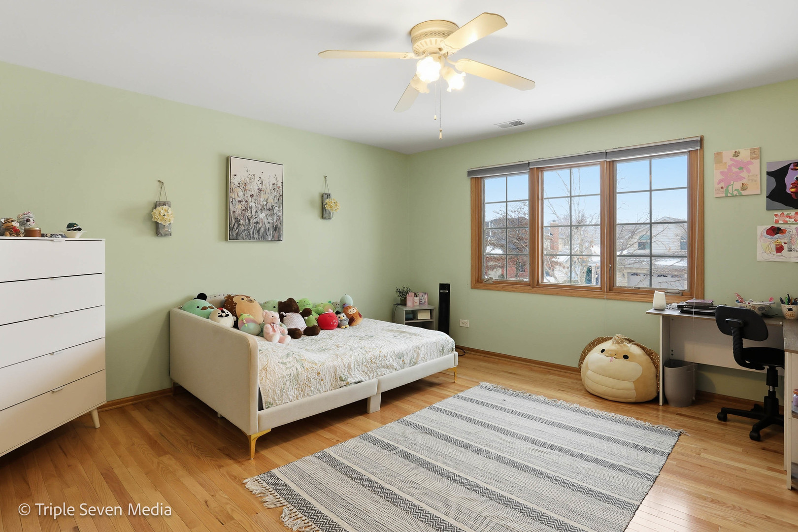 17050 Kerry Avenue, Orland Park, IL 60467