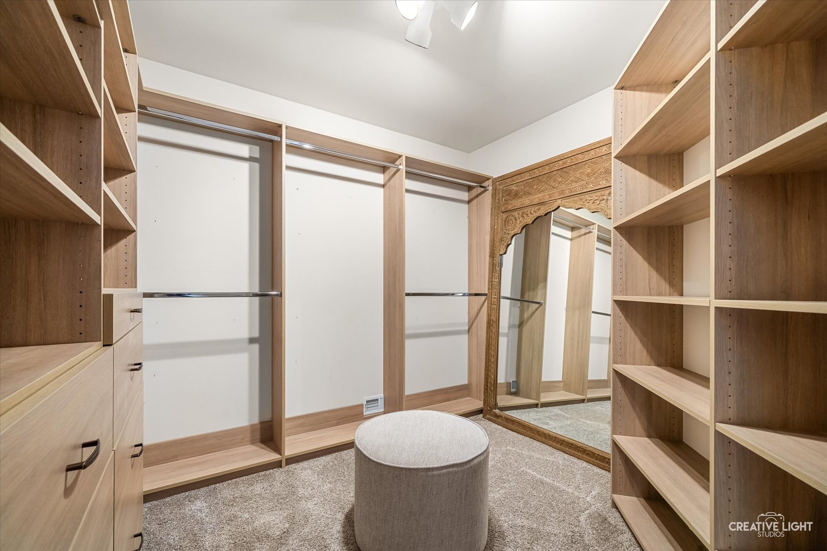 1401 Savanna Lane, Woodstock, IL 60098