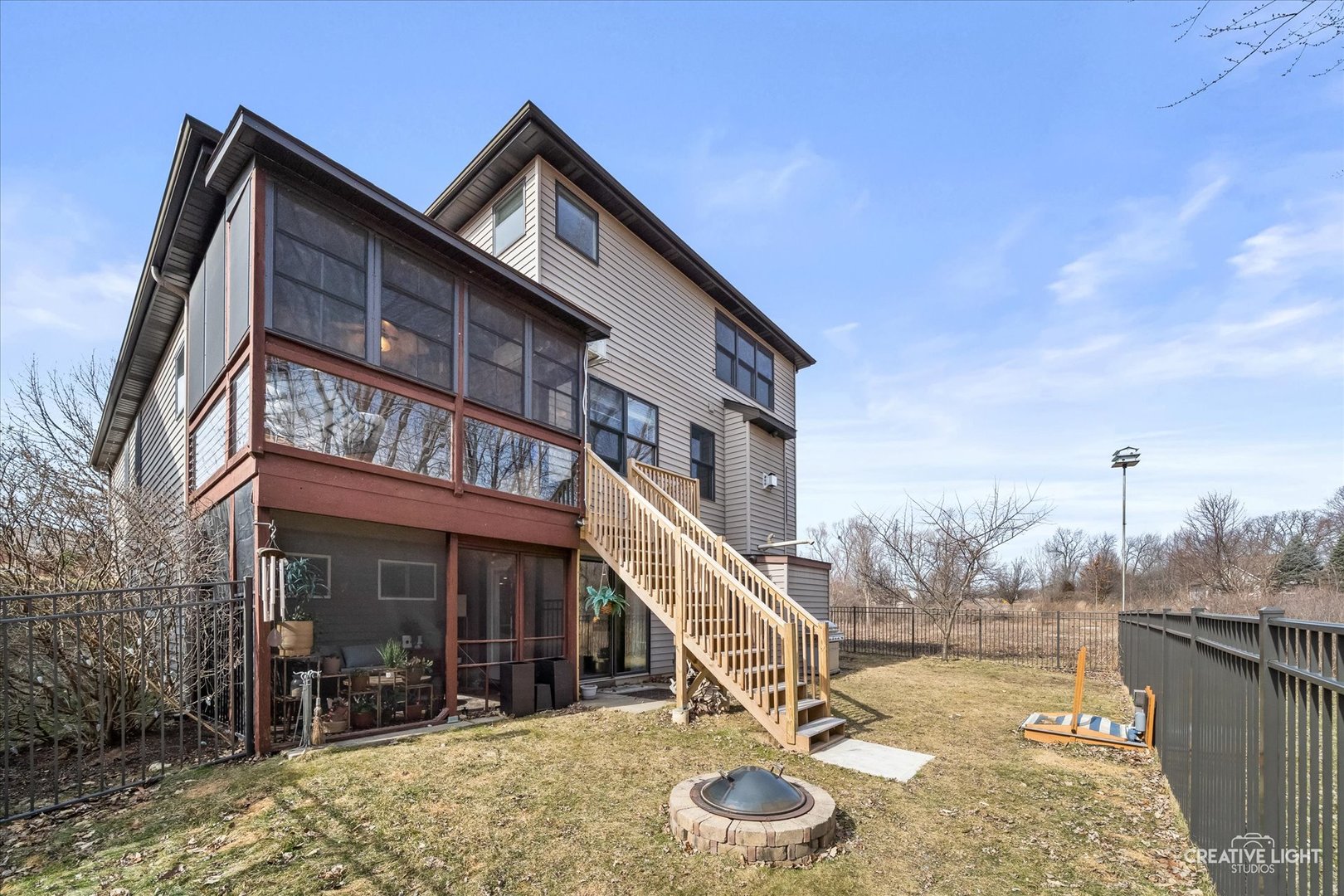 1401 Savanna Lane, Woodstock, IL 60098