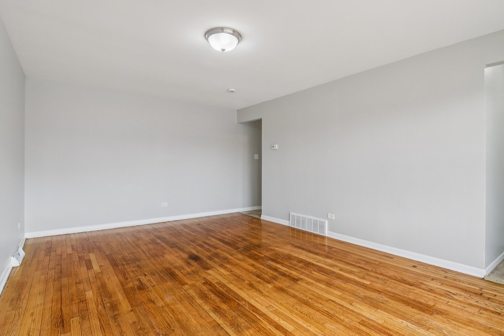 270 Madison Avenue, Calumet City, IL 60409