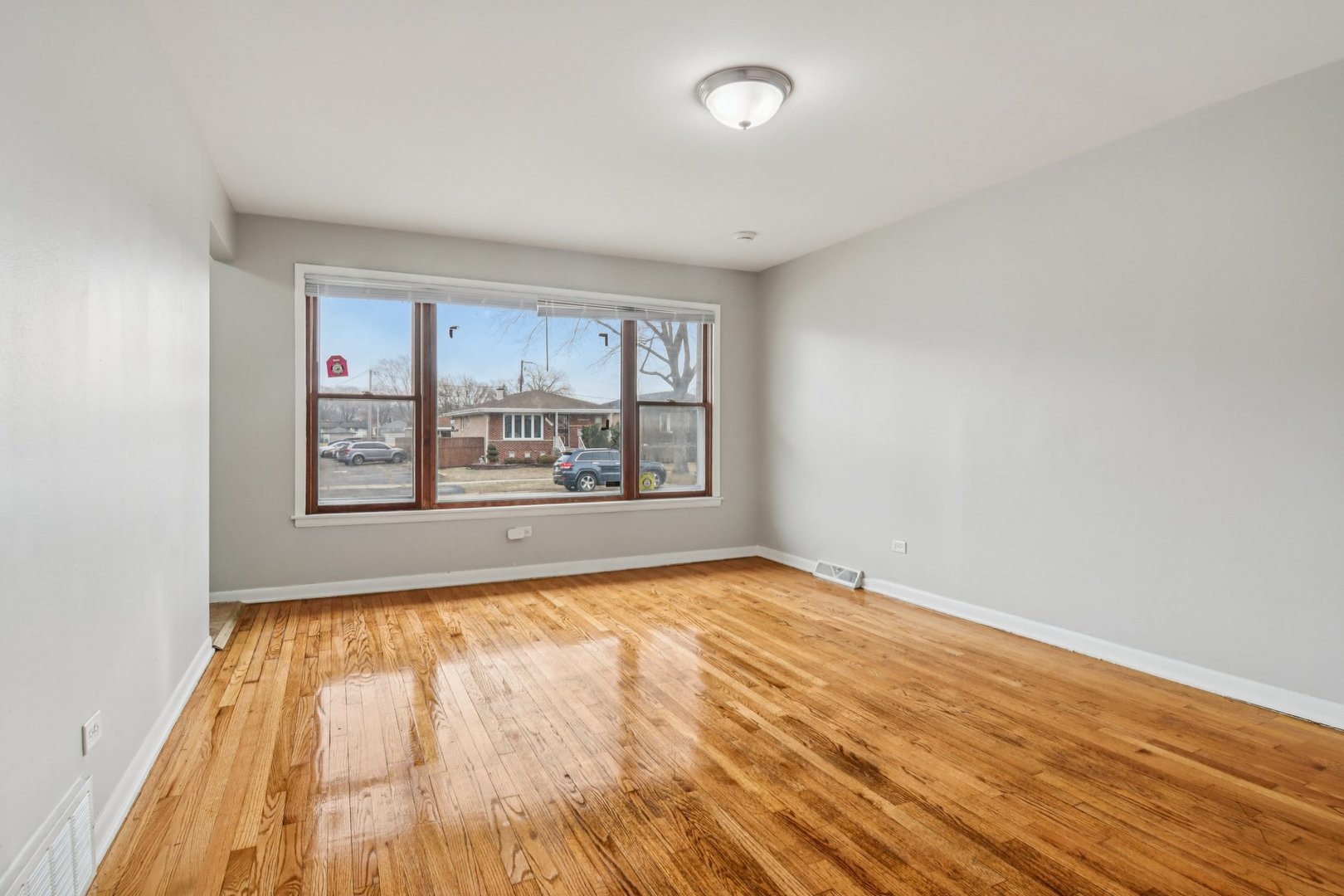 270 Madison Avenue, Calumet City, IL 60409