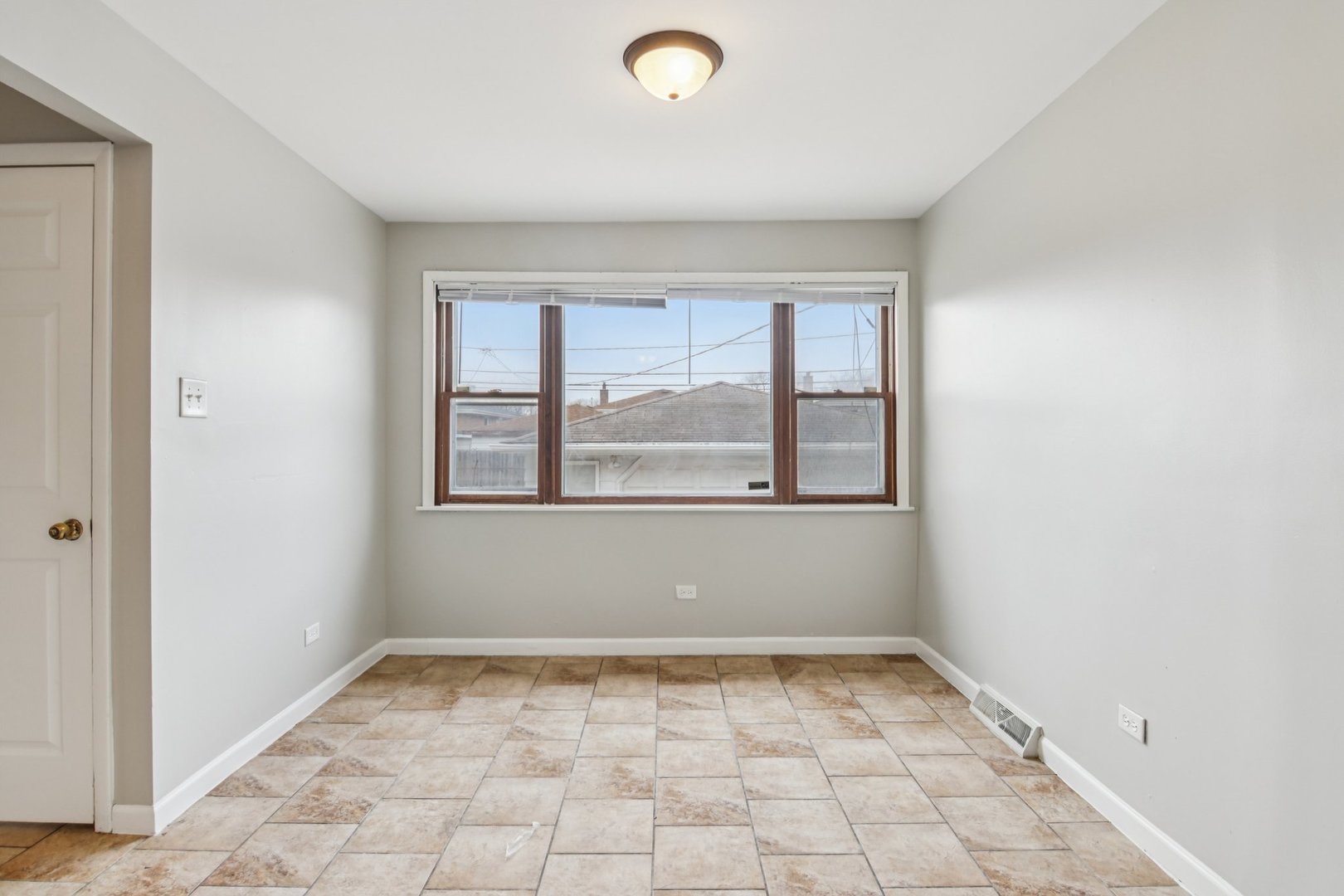 270 Madison Avenue, Calumet City, IL 60409