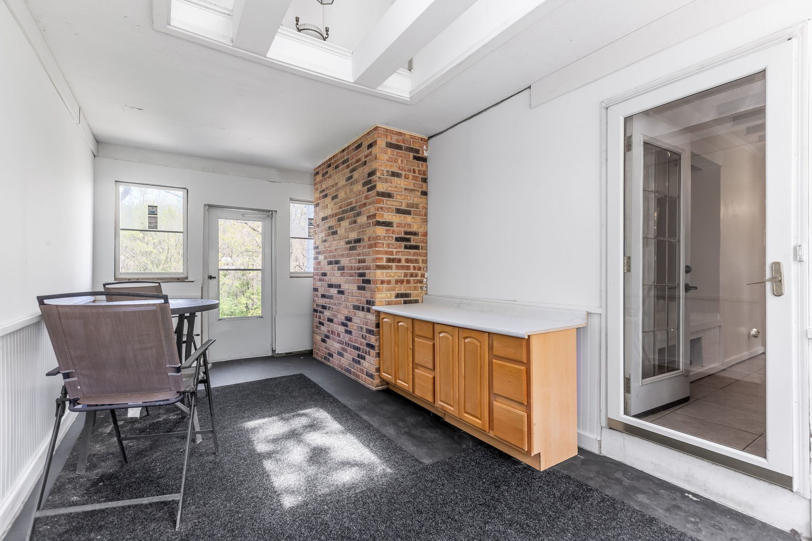 1126 Crane Drive, Sleepy Hollow, IL 60118