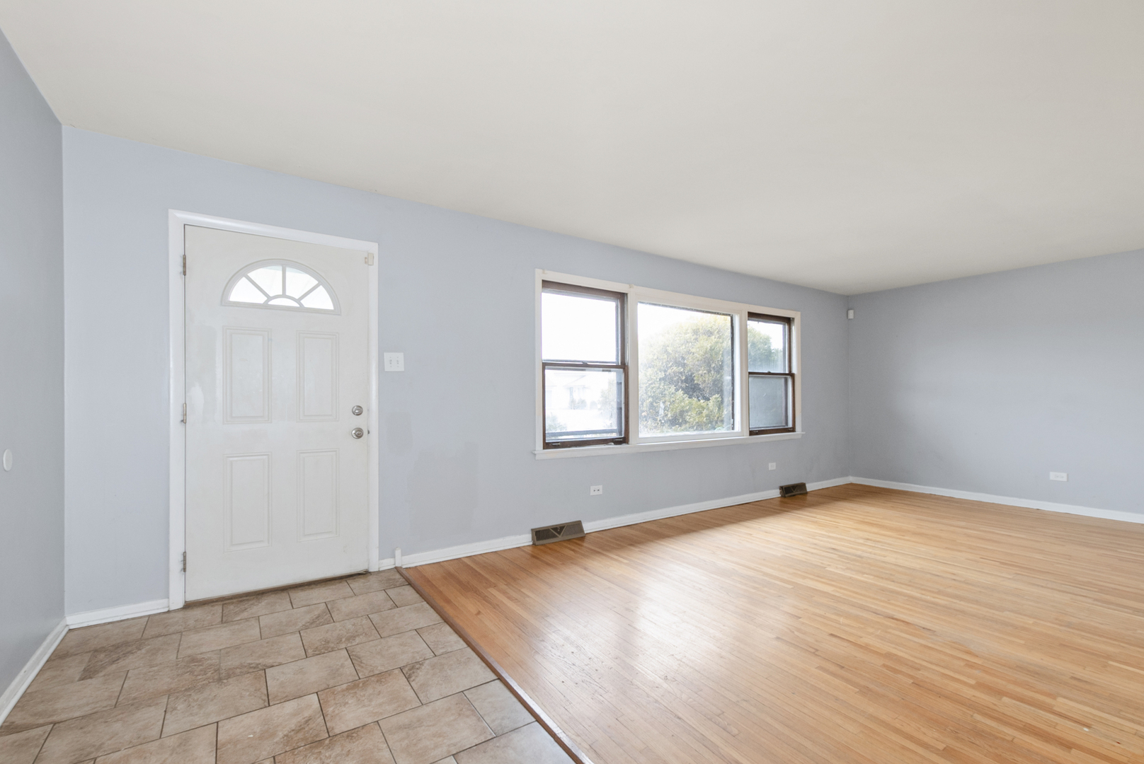 17137 Coventry Lane, Country Club Hills, IL 60478