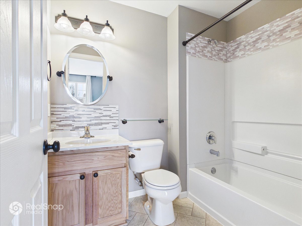 830 Spring Meadow Lane, Malta, IL 60150