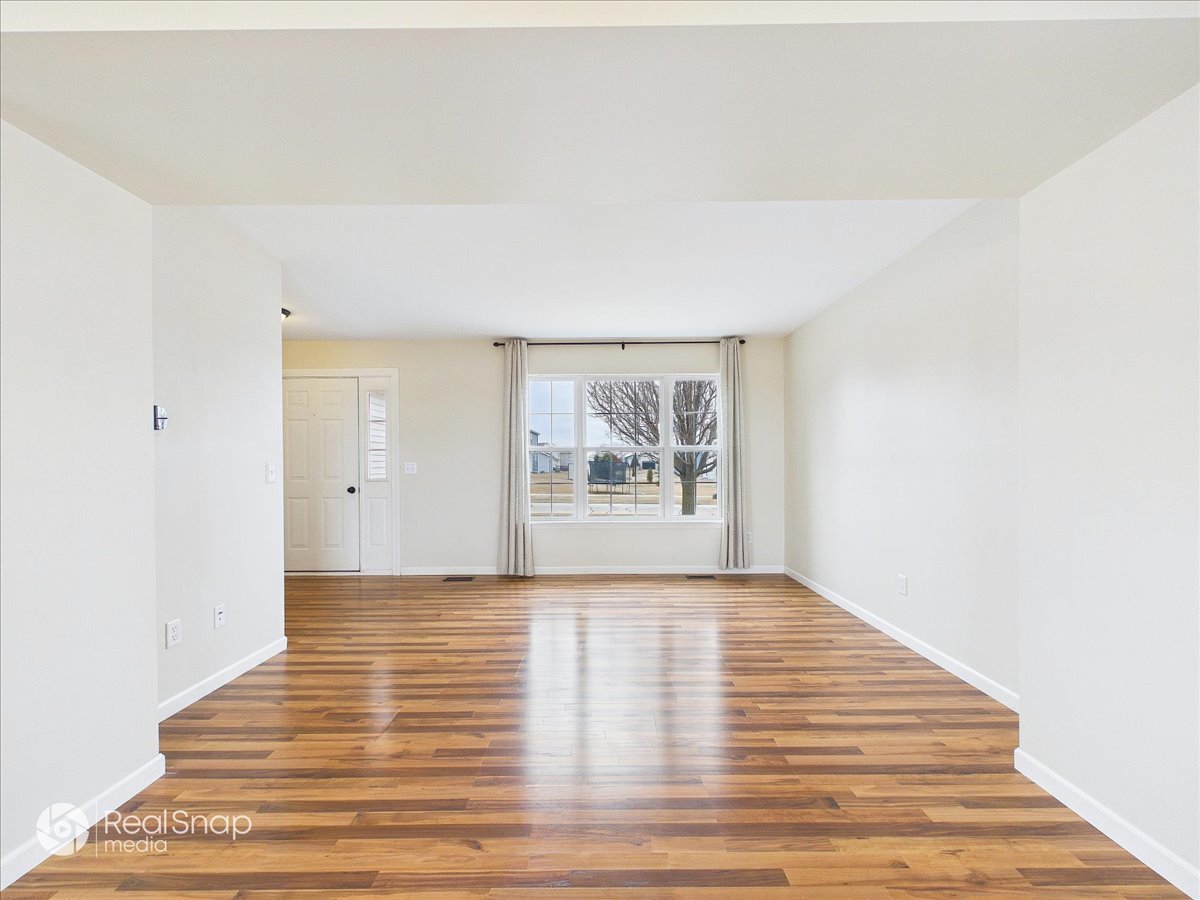 830 Spring Meadow Lane, Malta, IL 60150