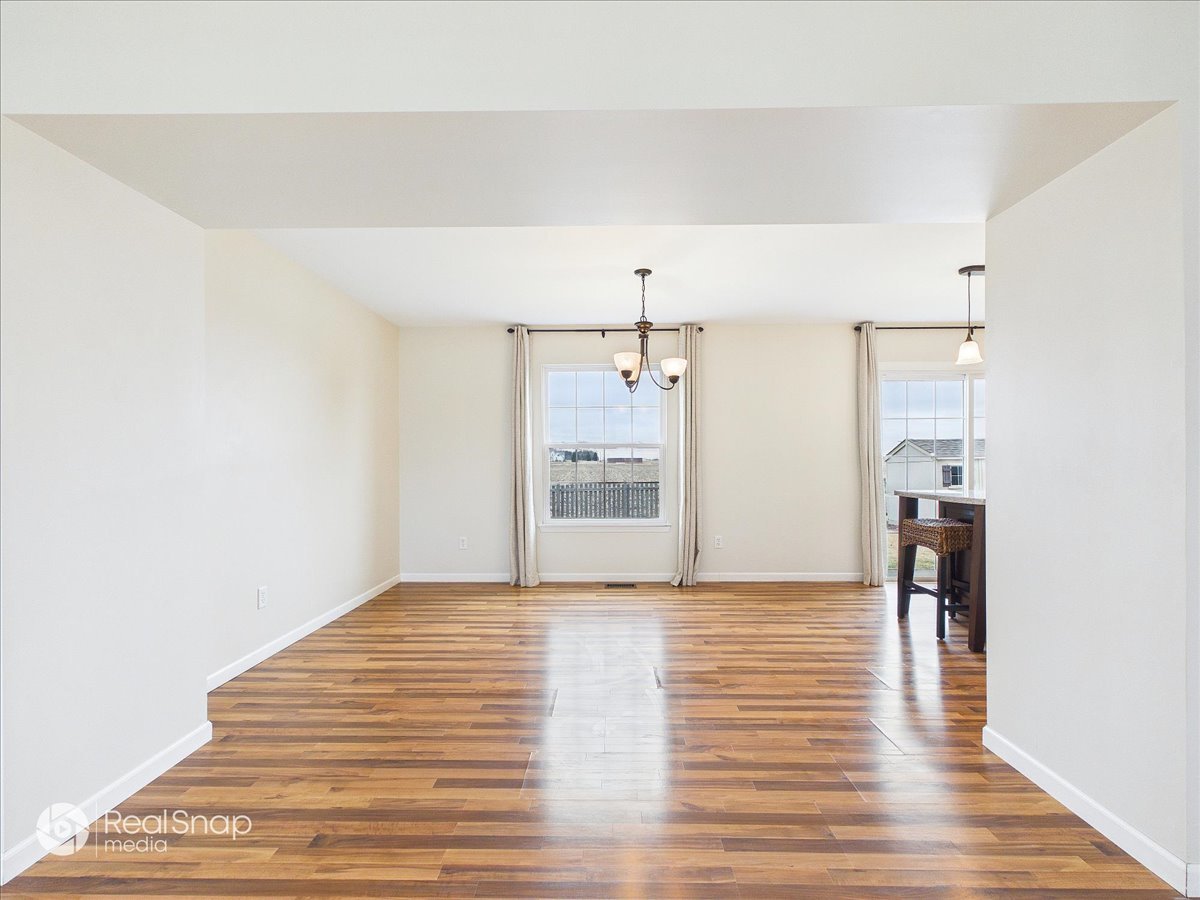 830 Spring Meadow Lane, Malta, IL 60150