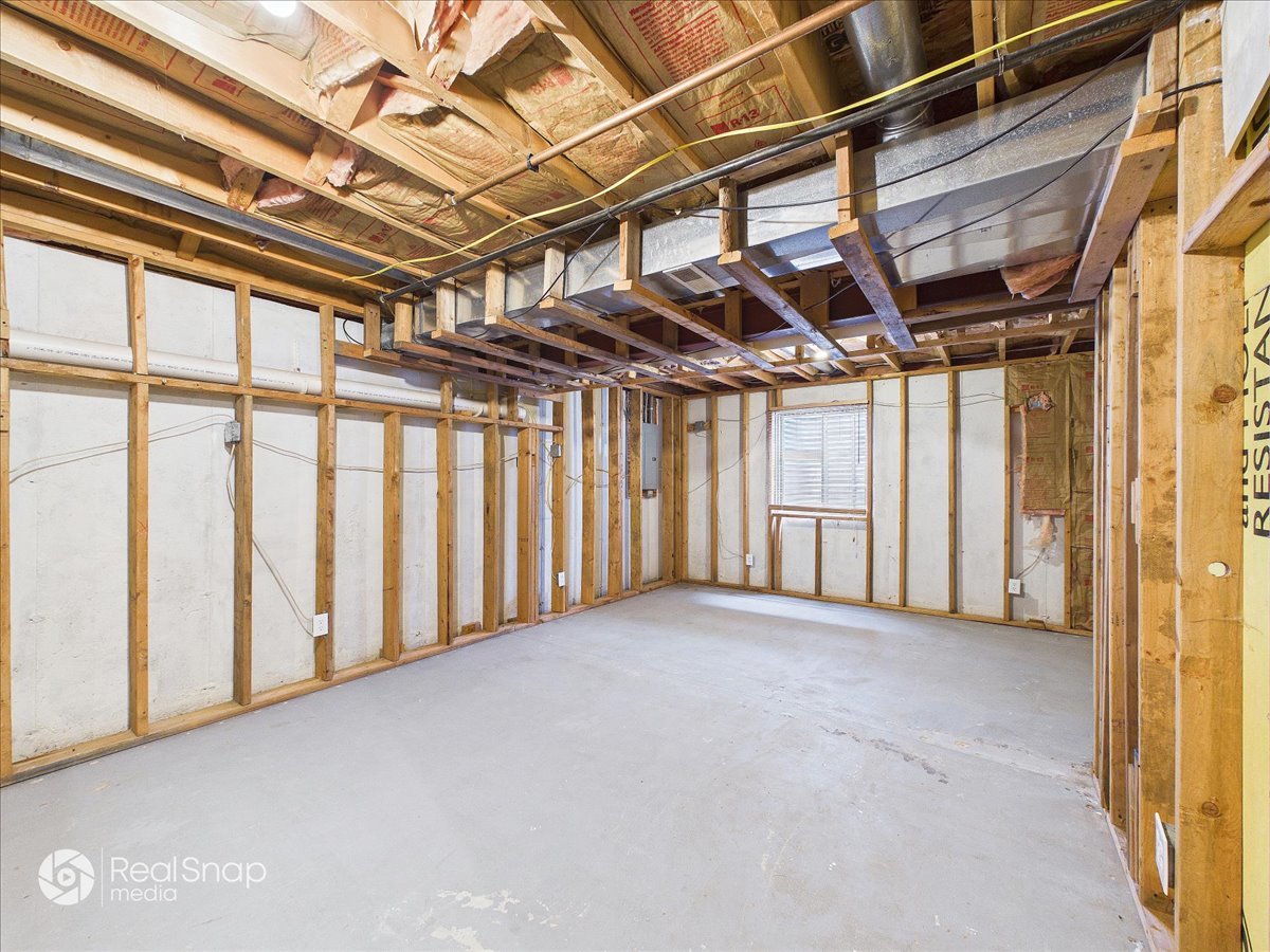 830 Spring Meadow Lane, Malta, IL 60150