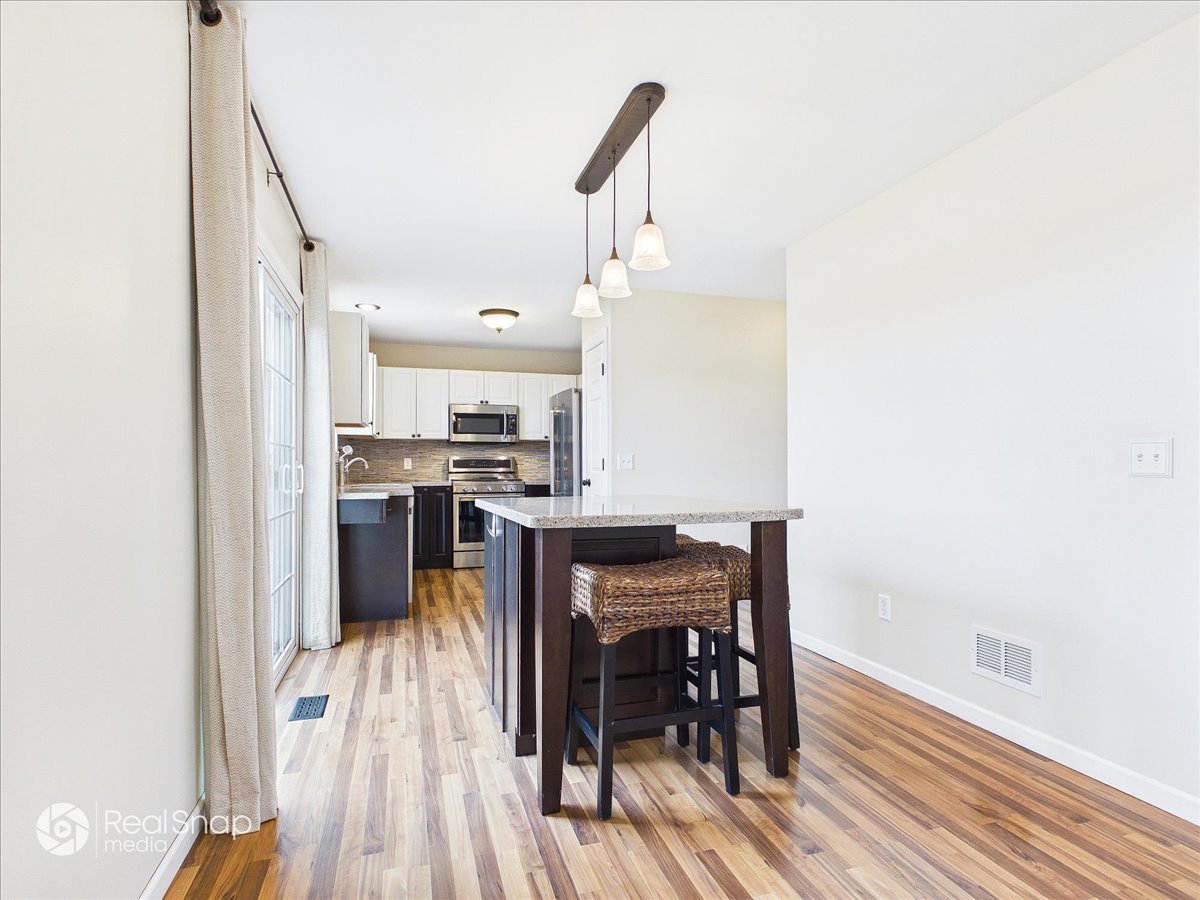 830 Spring Meadow Lane, Malta, IL 60150