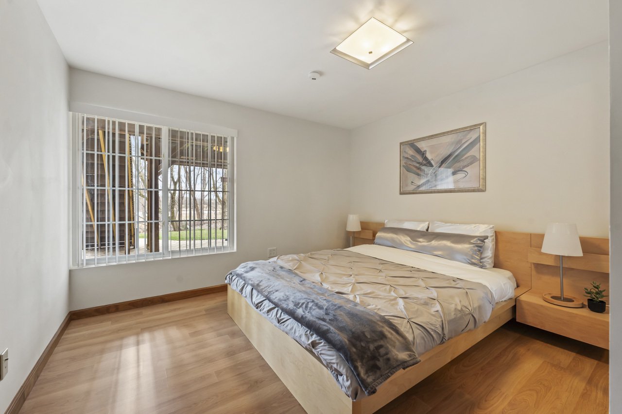 193 S Pleasant Road, Lake Zurich, IL 60047