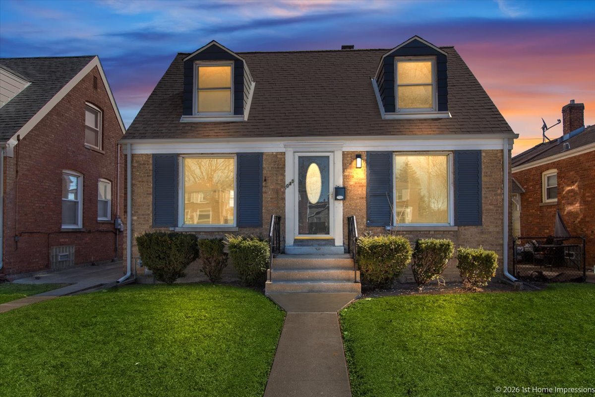 1043 Marshall Avenue, Bellwood, IL 60104