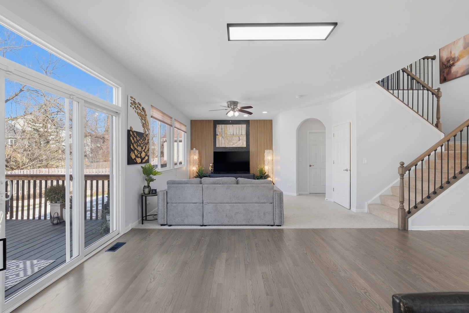 748 N Overlook Trail, Round Lake, IL 60073