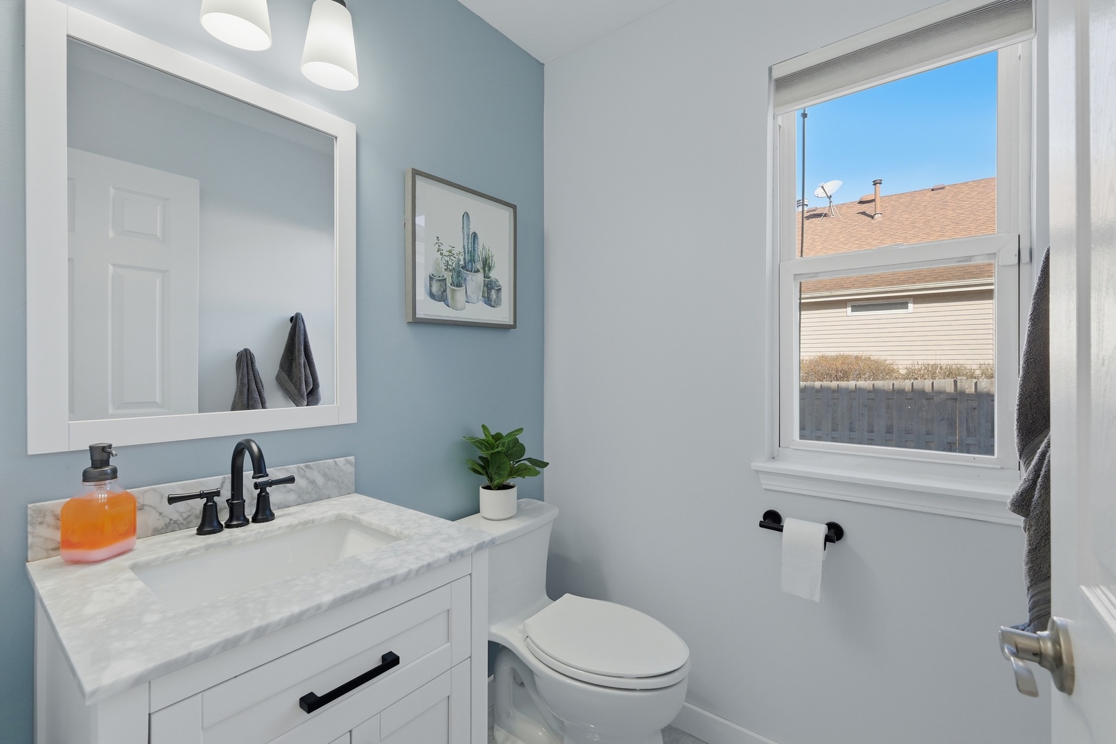 748 N Overlook Trail, Round Lake, IL 60073