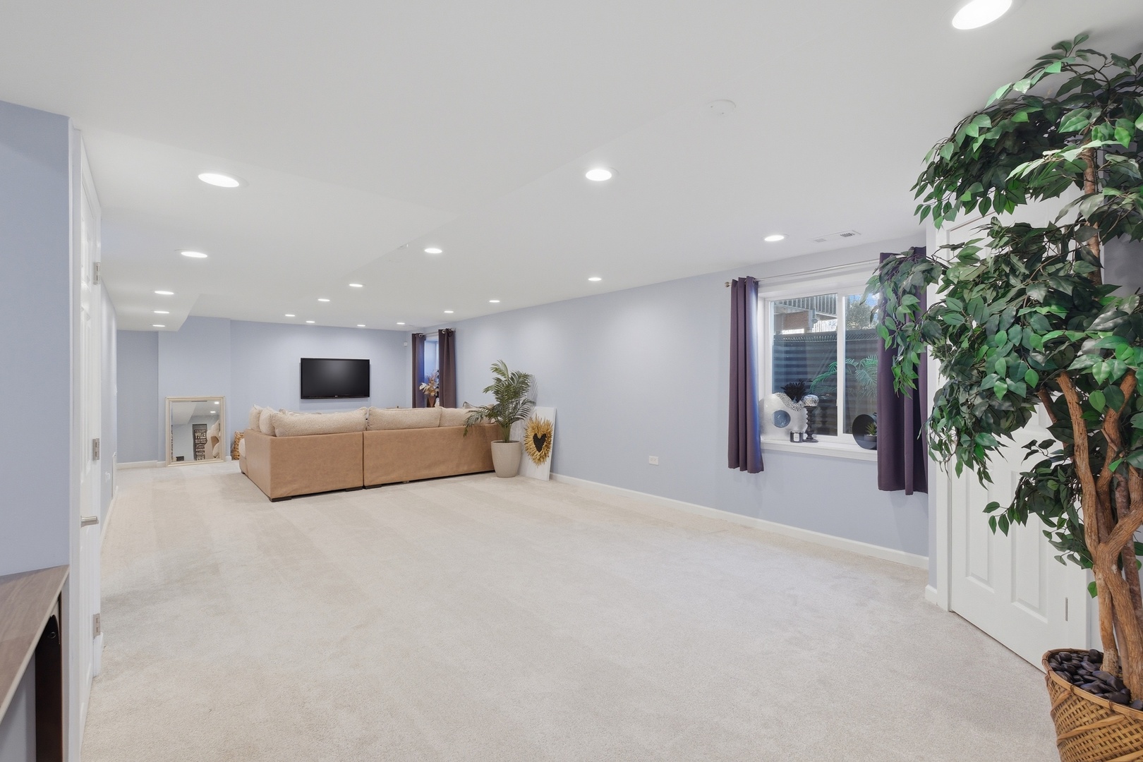 748 N Overlook Trail, Round Lake, IL 60073