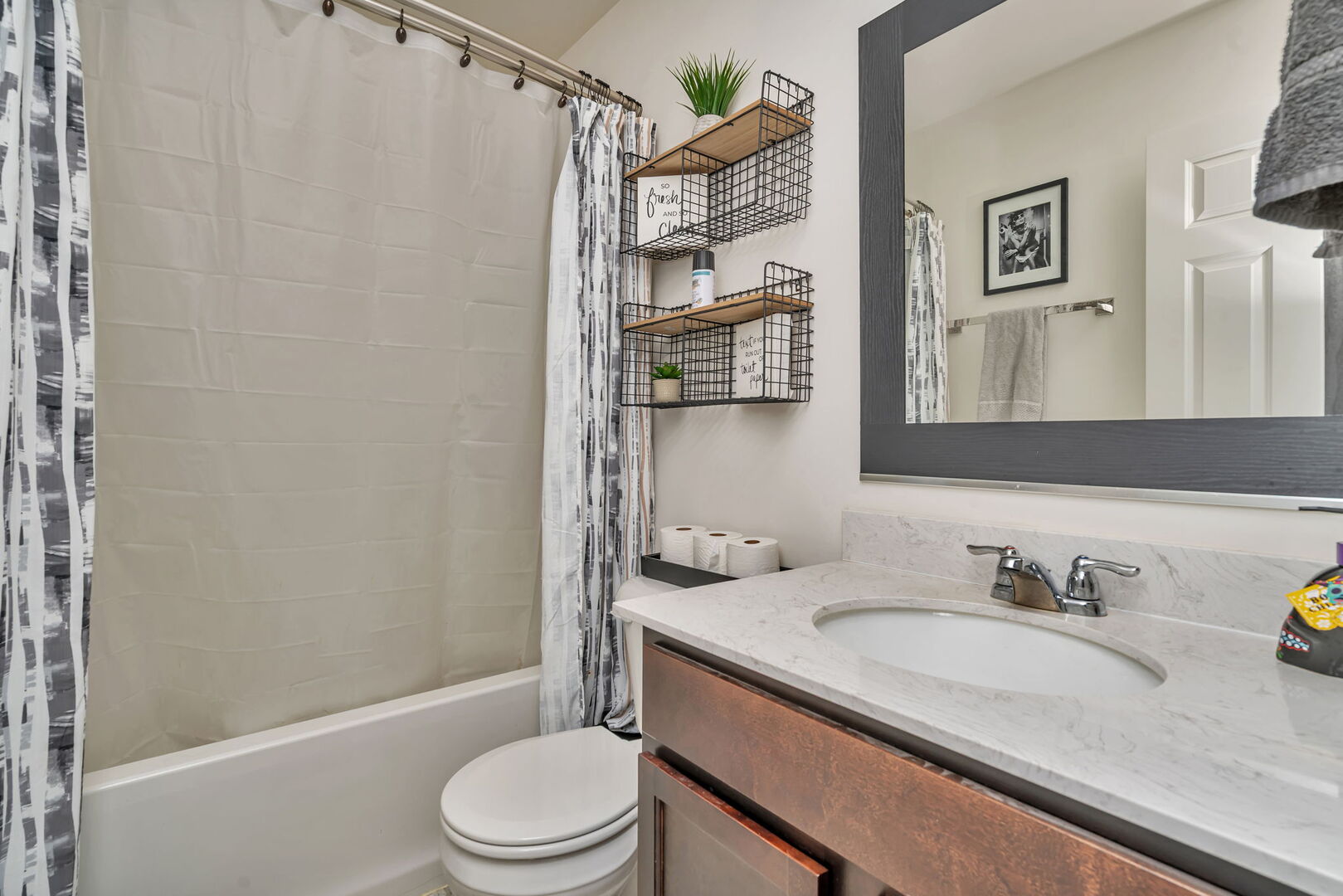 6611 Eich Drive, Joliet, IL 60431