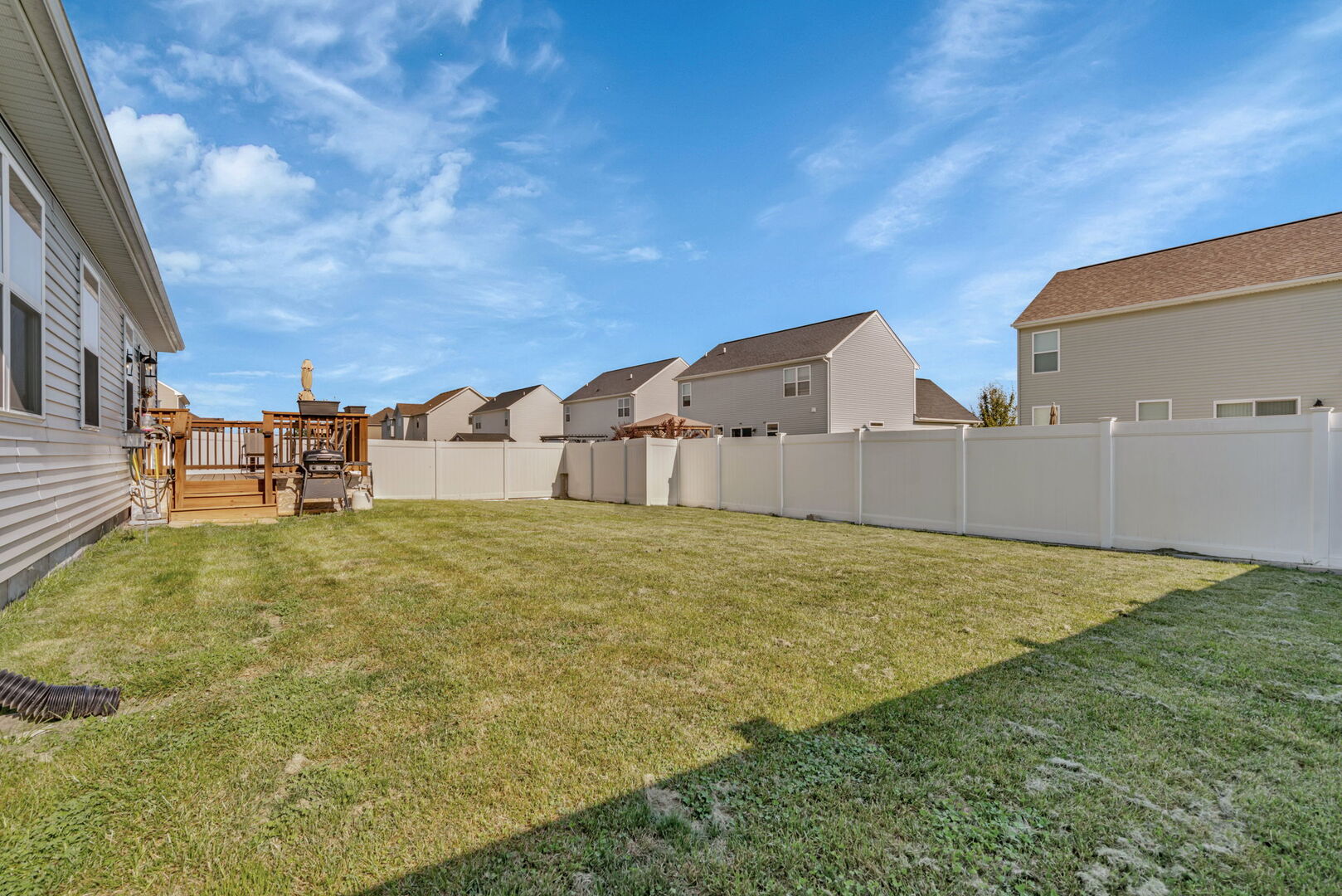 6611 Eich Drive, Joliet, IL 60431