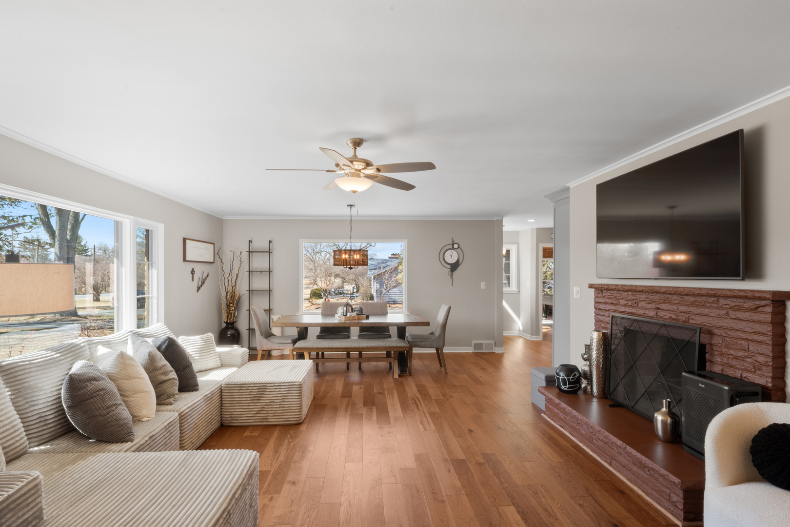 1515 Prairie Street, Aurora, IL 60506