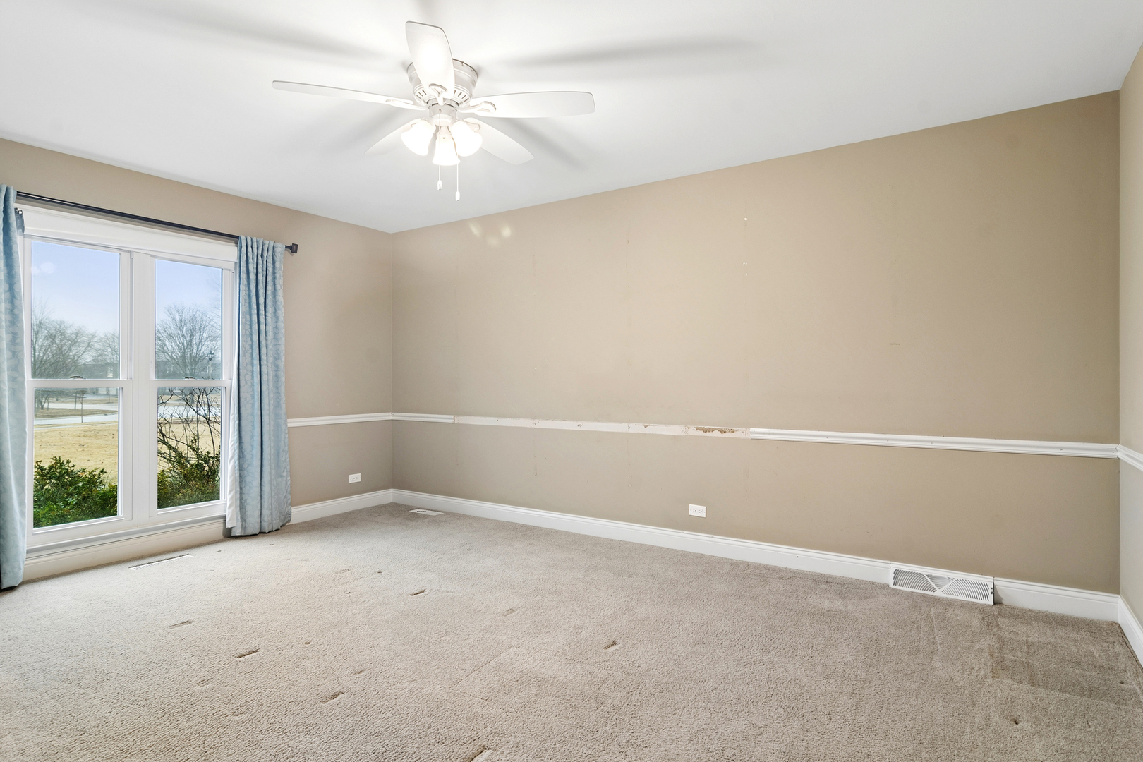 2020 Churchill Lane, Highland Park, IL 60035