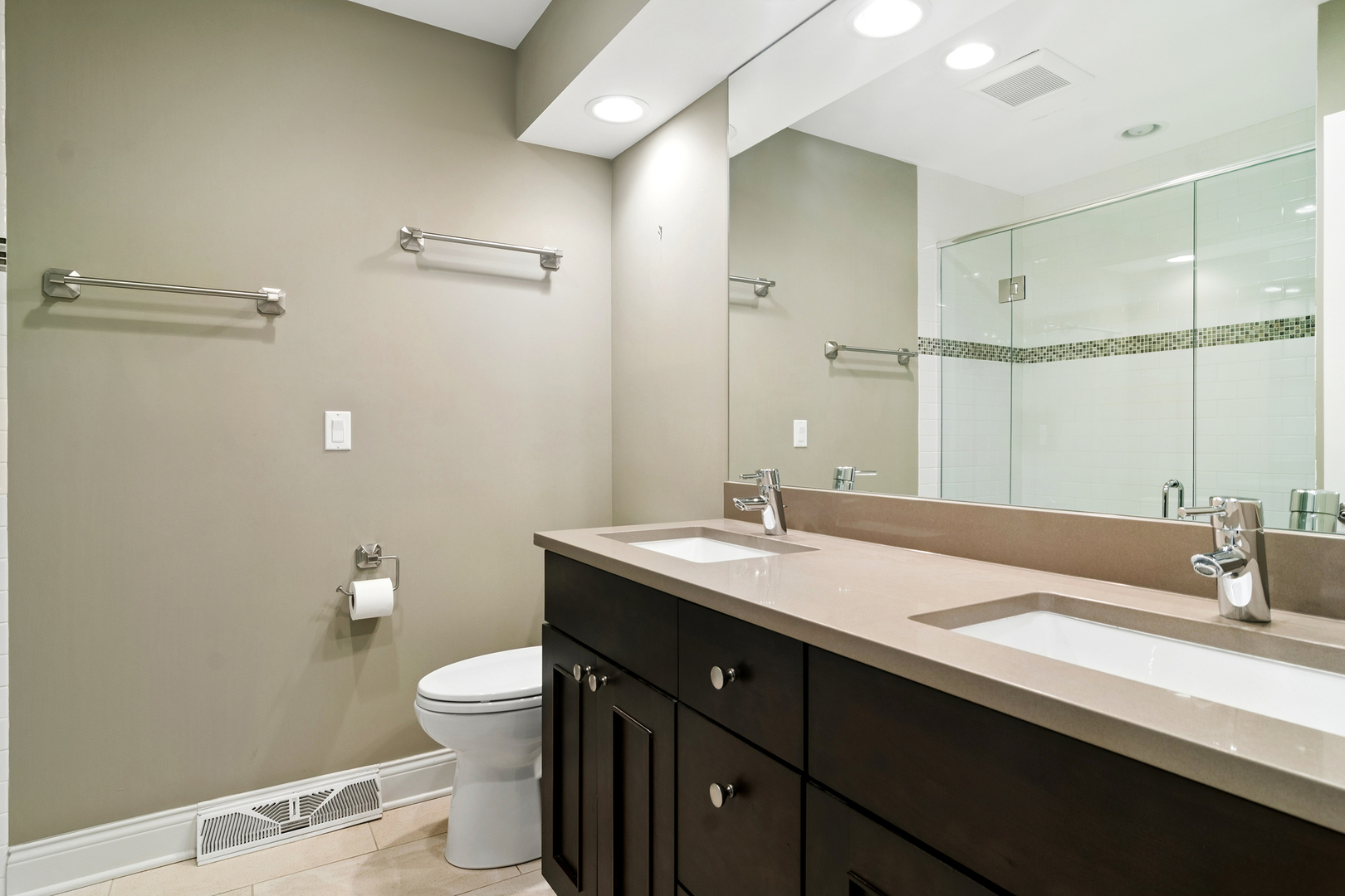 2020 Churchill Lane, Highland Park, IL 60035