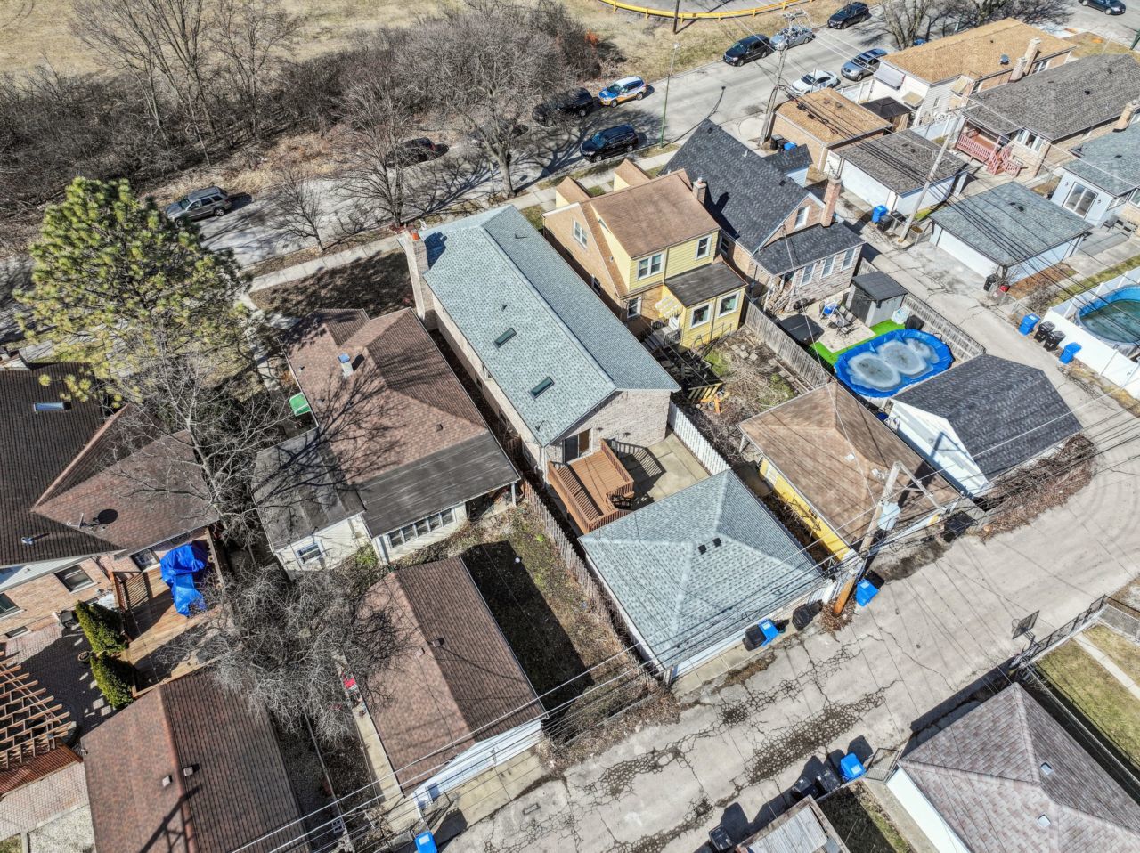 3541 N Pontiac Avenue, Chicago, IL 60634