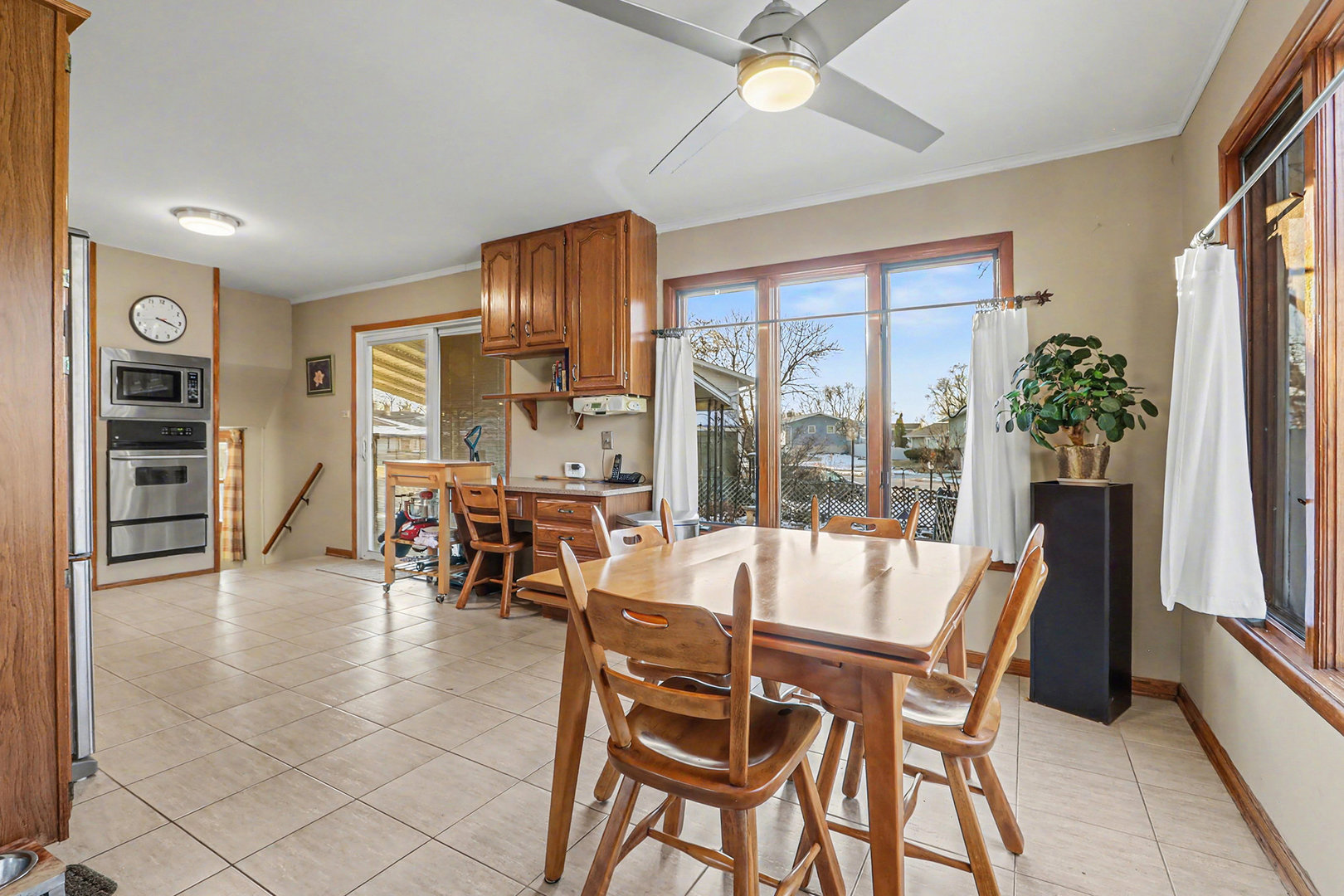 Oak Forest, IL 60452