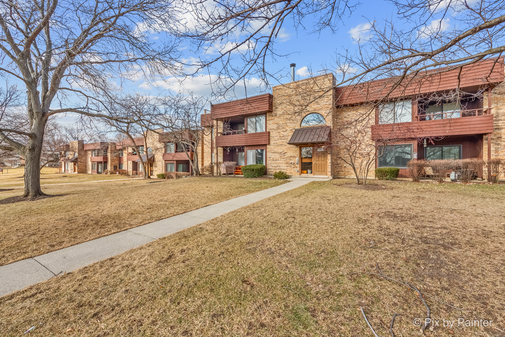 1354 N Sterling Avenue #103, Palatine, IL 60067