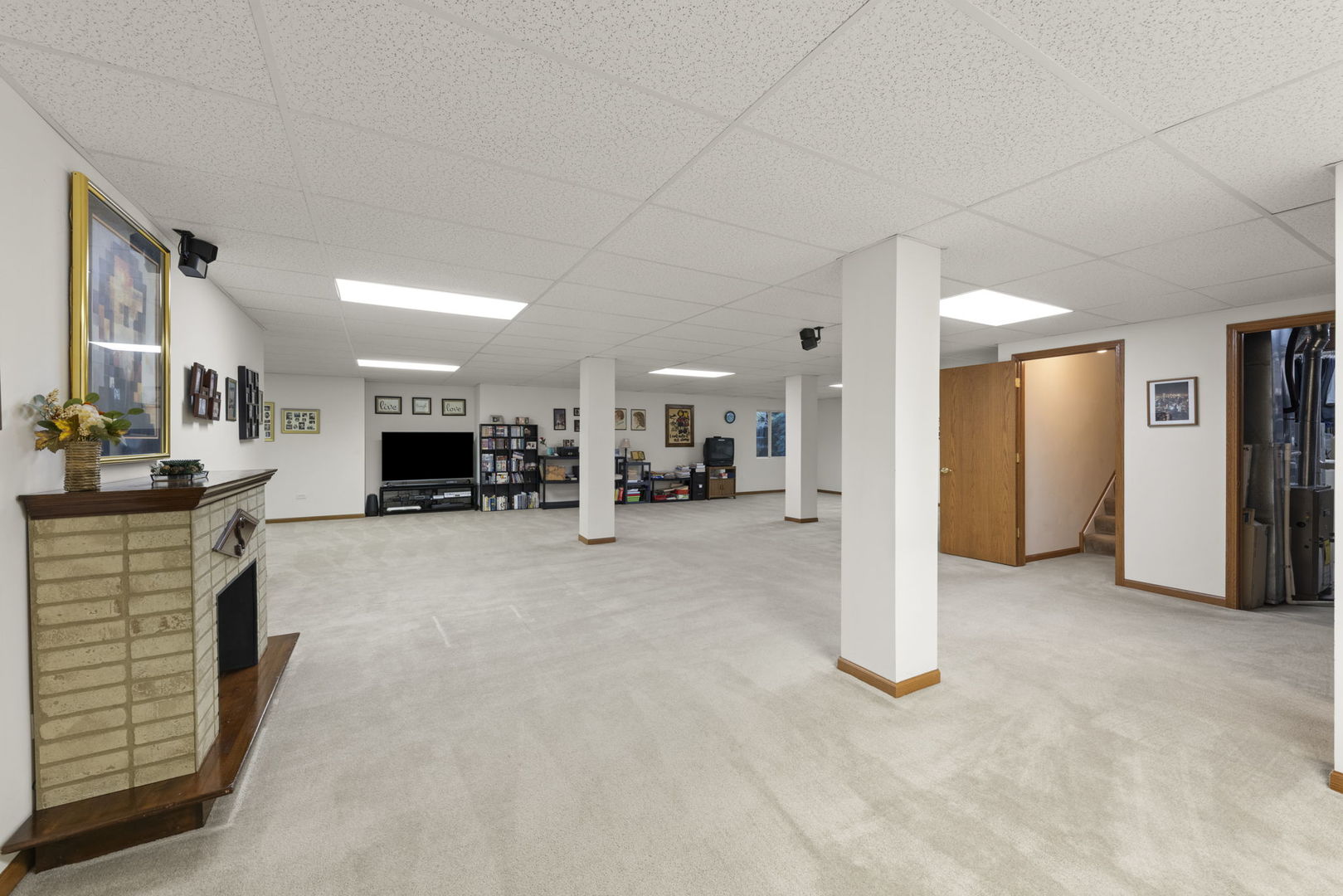 21302 Prince Lake Drive, Crest Hill, IL 60403