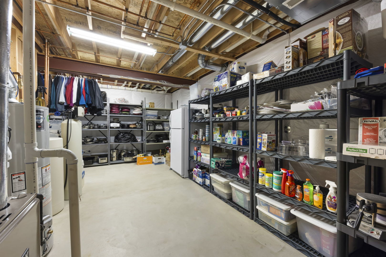 21302 Prince Lake Drive, Crest Hill, IL 60403