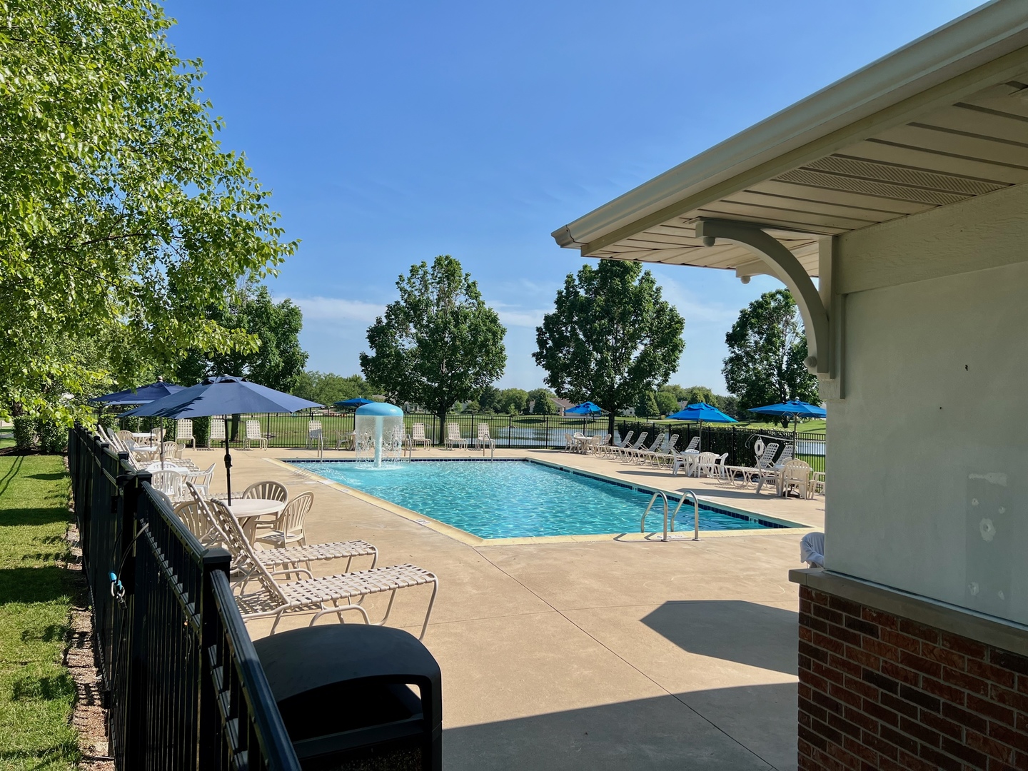 21302 Prince Lake Drive, Crest Hill, IL 60403