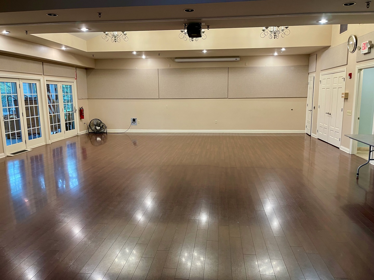 21302 Prince Lake Drive, Crest Hill, IL 60403